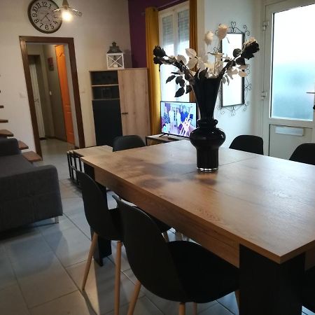 Le Loft Montargis Gien Maison De Ville Sainte-Genevieve-des-Bois Luaran gambar